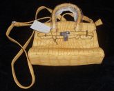 Bolsa Maletinha Amarela ESGOTADA