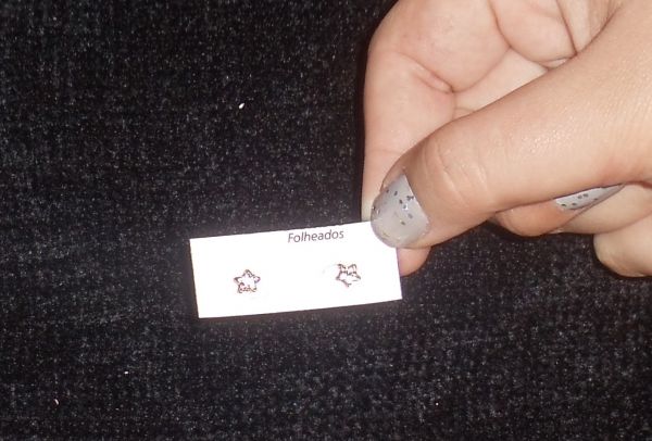 Brinco peq. Estrelinha dourada com strass